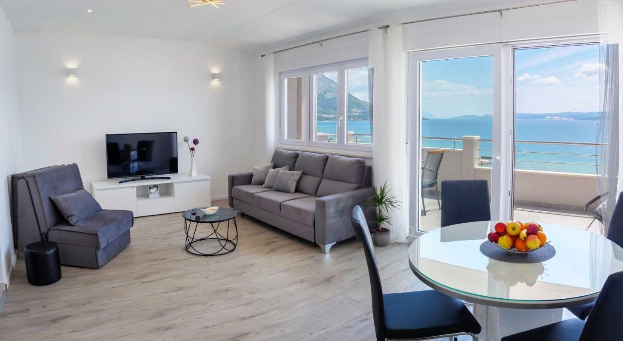 Apartmani Ticinovic Omiš Екстериор снимка