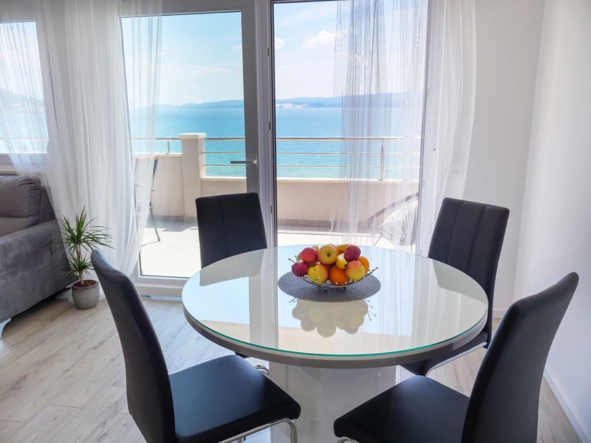 Apartmani Ticinovic Omiš Екстериор снимка